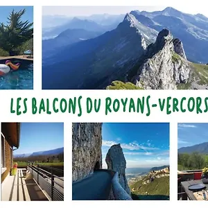 Balcons Du Royans.logement Entier Piscine Saint-Jean-en-Royans