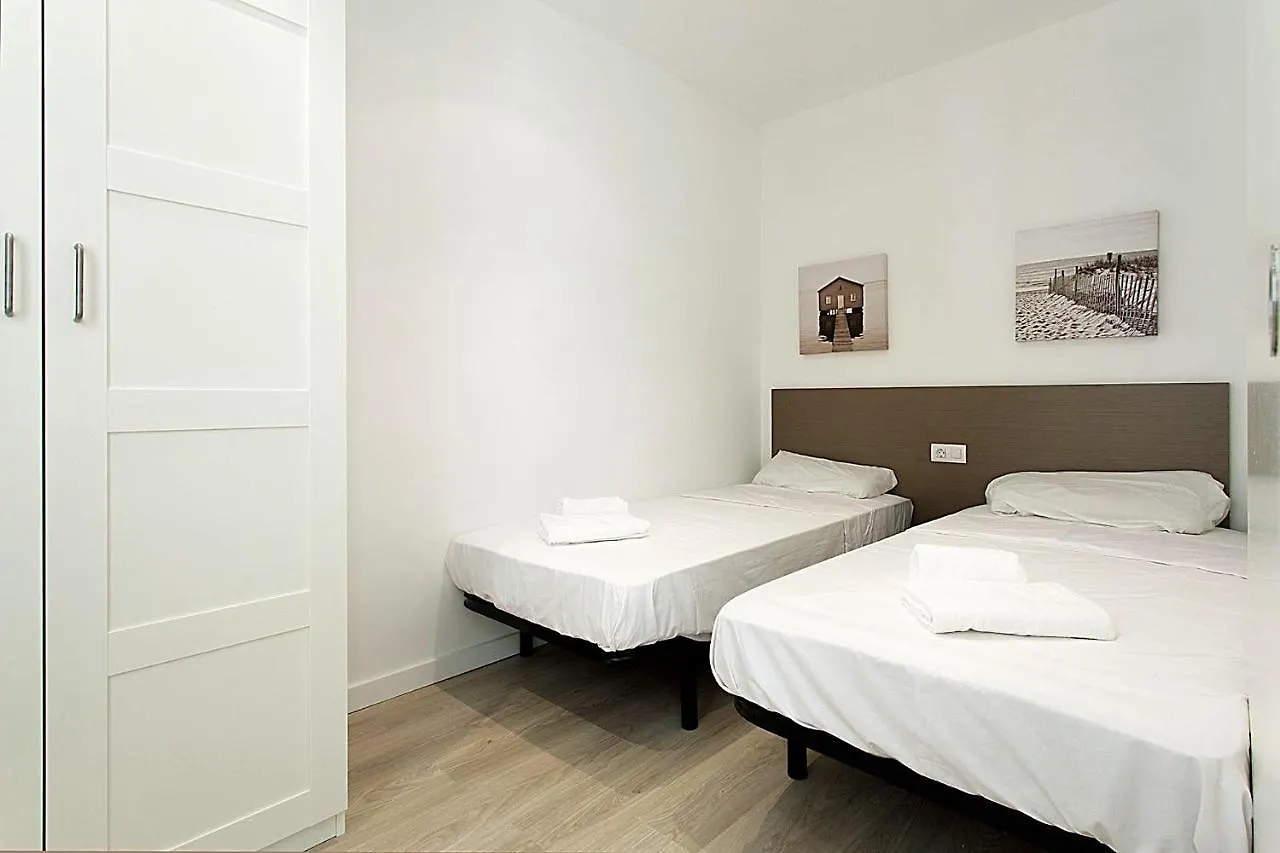 Apartment Mab2 - Mab2 - Apt At Street Level With Private Terrace Spain