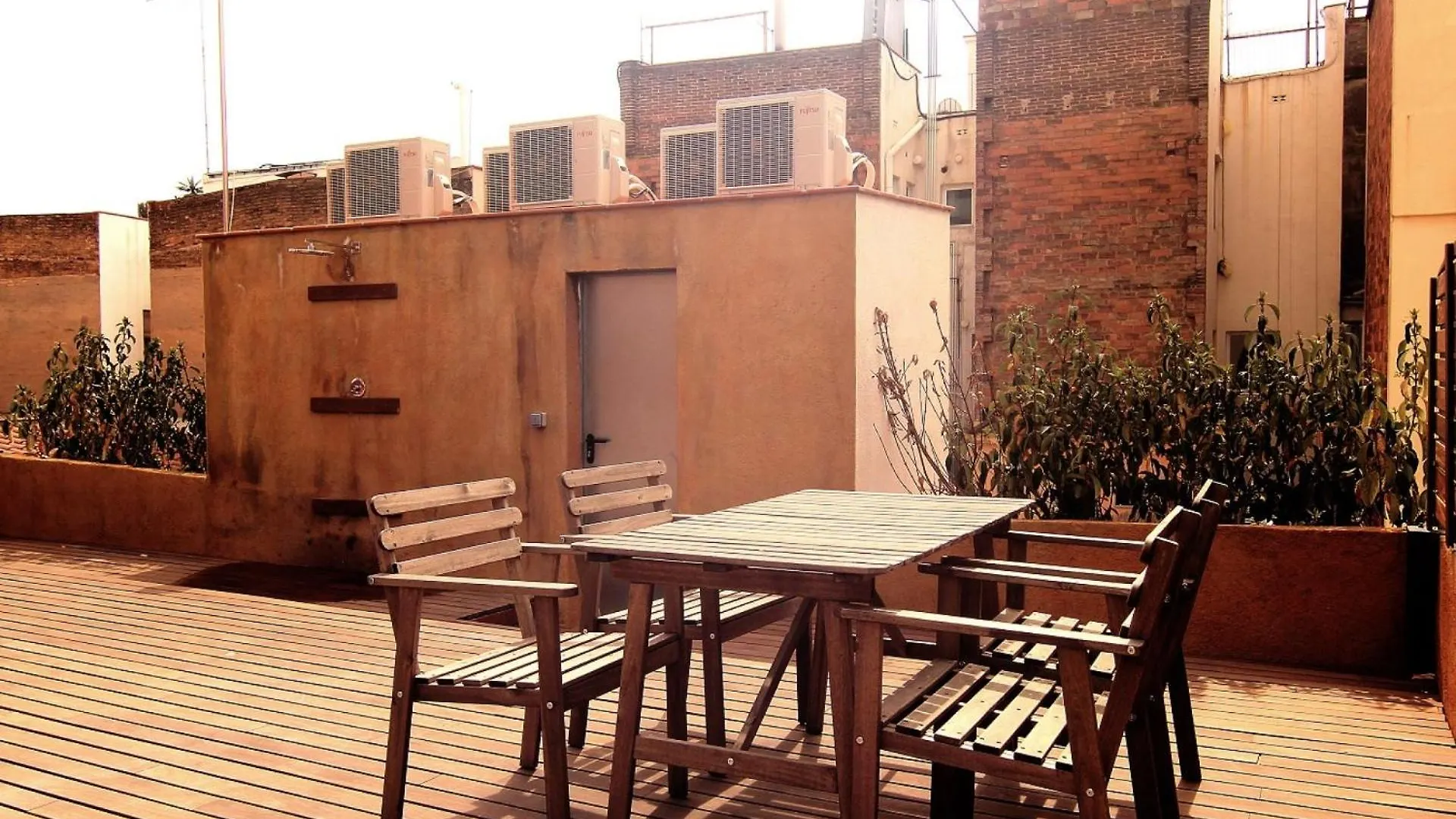 Mab2 - Mab2 - Apt At Street Level With Private Terrace 0*, Barcelona Spain